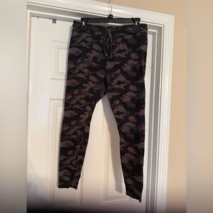 Simply Vera Vera Wang Camouflage Joggers